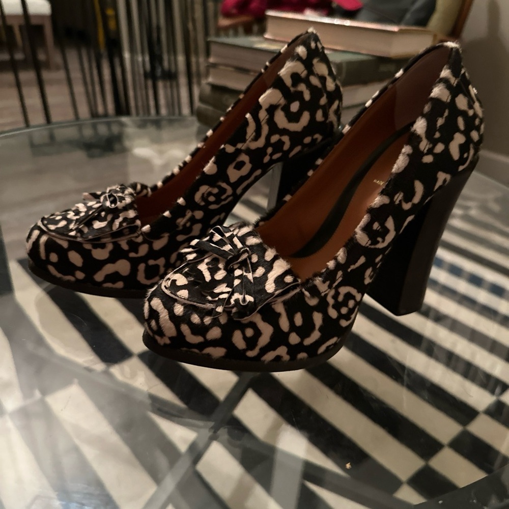 Authentic Fendi Pony hair heels Size 38.5 or 7.5 US. - Picture 5 of 7